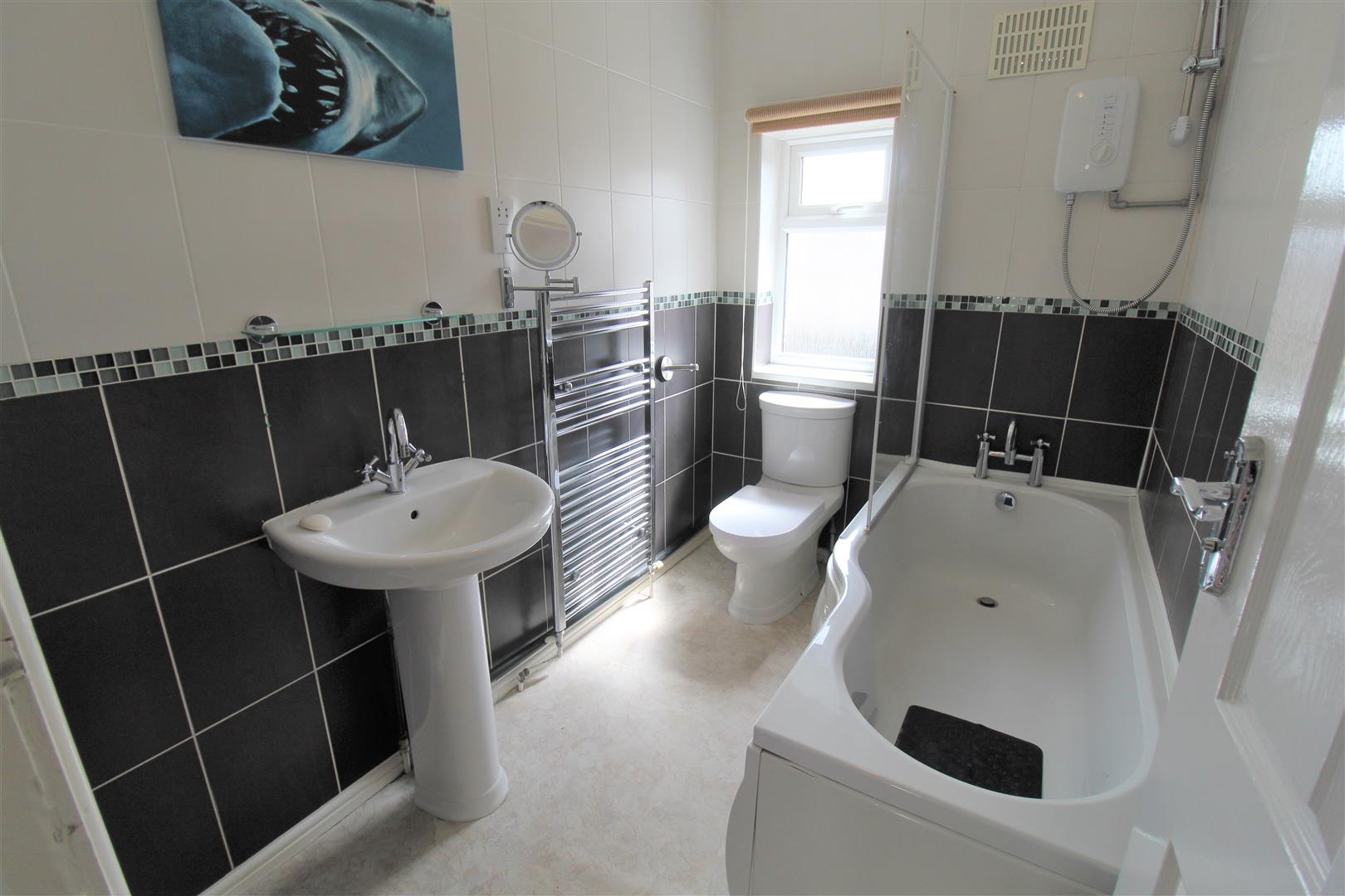 Leek New Road, Sneyd Green, Stoke-On-Trent